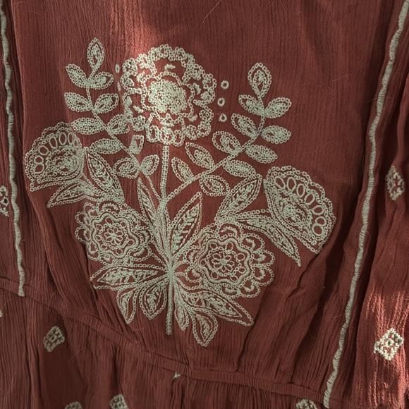 Pink and White Romper with pockets - Picture 4 of 4